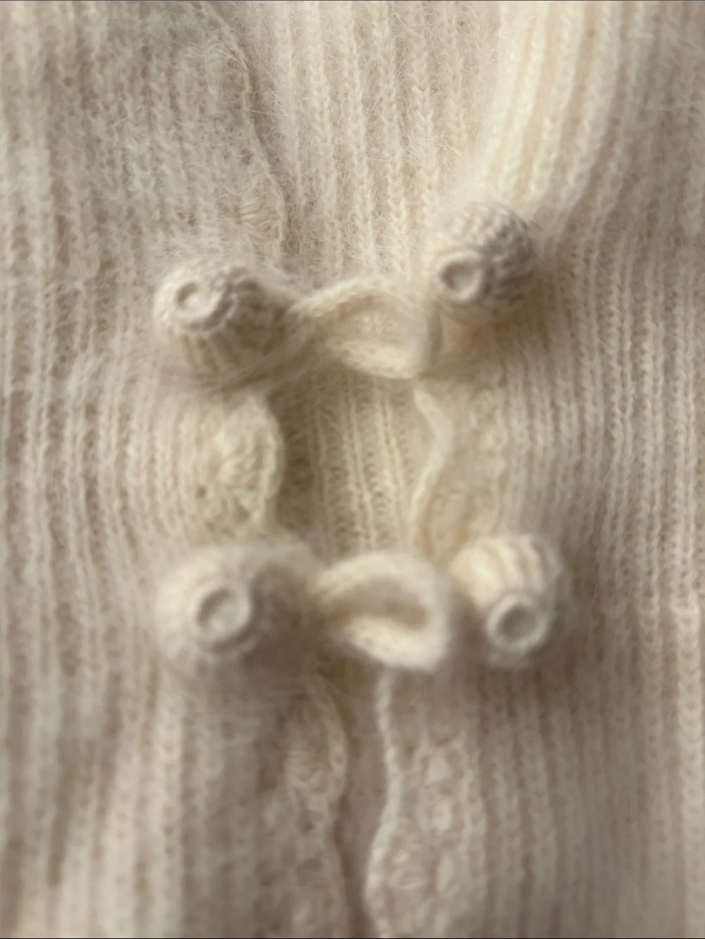 VTG Cream Angora Lambswool Fuzzy Soft Cardigan Sweater - IB Diffusion Small - Picture 3 of 12